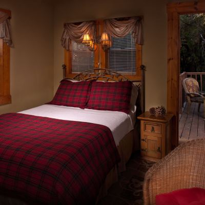 Standard Room, 1 Queen Bed, Non Smoking (Queen Cabin -No Pets (Woodland Vista)) Idyllwild Bunkhouse Promo Code