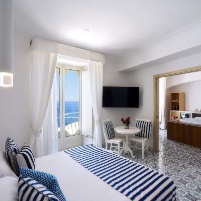 Premier Room with Sea View Hotel Montemare Promo Code