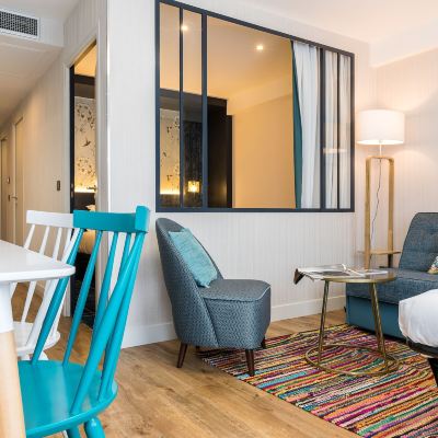 Studio Cadet Residence Promo Code