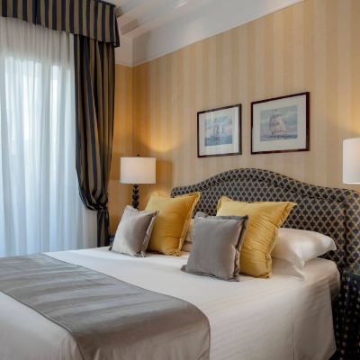 Room (Flex, Change Room during Stay) Hotel Lungomare Promo Code