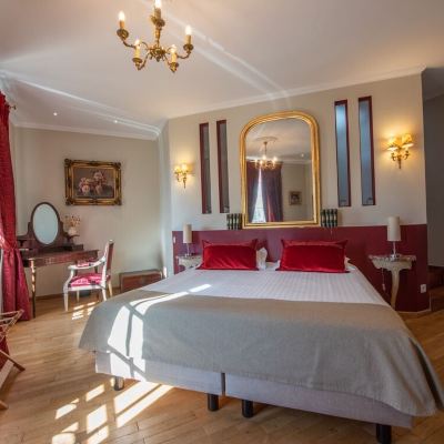 Superior Double Room Domaine de Larchey Promo Code