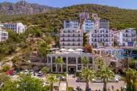 Hera Hotel