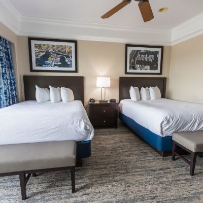 Grand Suite (Two Double Beds) Camden on The Lake Resort Promo Code