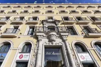 Exe Sevilla Macarena Отели в г. 