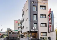 Coast Hotel Hotel a 