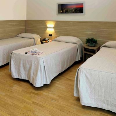 Quadruple Room Dama Hotel Promo Code