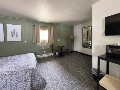 The Trail Inn - Melita, Manitoba - Hwy 83/ Hwy 3 Hotels in 