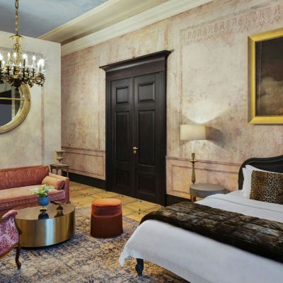 Junior King Suite Hotel H15 Luxury Palace Promo Code