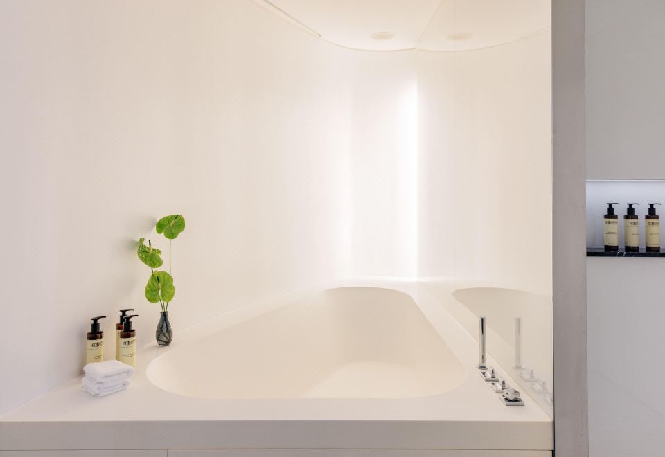 2 卧室卓越ME+ 露台可欣赏伦敦天际线