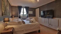 Château du Boulay Morin Hotels in 