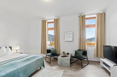 Faraway Homes Studios St.Michael Hotel a 