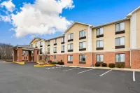 La Quinta Inn & Suites by Wyndham Norwich-Plainfield-Casino Hotels in 