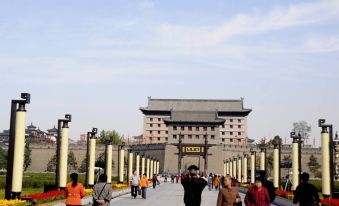 Hanting hotel xi 'an is being the east new district JianZhang road shop