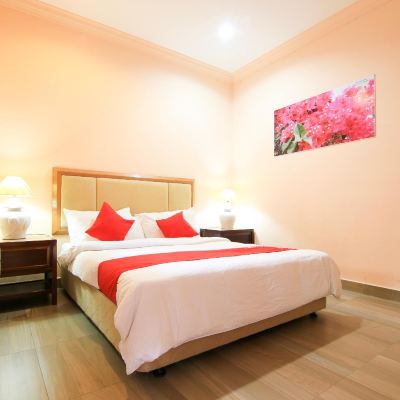 Bilik Deluxe Kupon OYO 44084 Ombak Inn Chalet