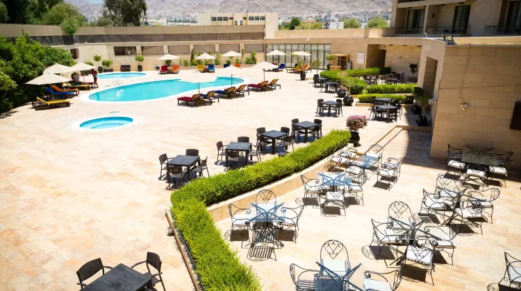Oryx Hotel Aqaba Exterior