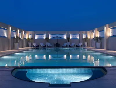 Hilton Garden Inn New Delhi/Saket Отели в г. 