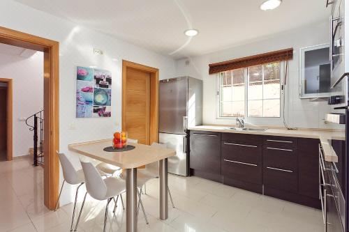 Villa Trobadors Villa with Private Pool