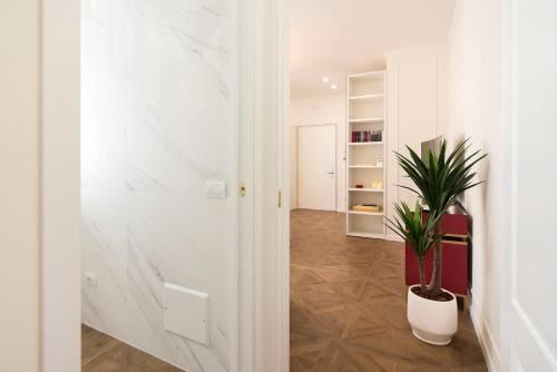 Madonna Montecchi Luxury Suite in Verona One-Bedroom Apartment