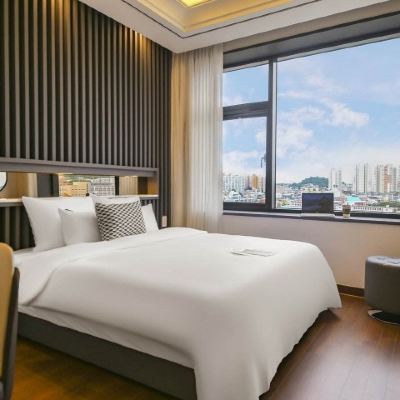 High Deluxe (Automatically Assigned To The 10 Th Floor) Urban Promo Code