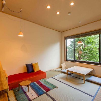 日式西式混合浴室，河景房 烏姆拉亞旅館優惠