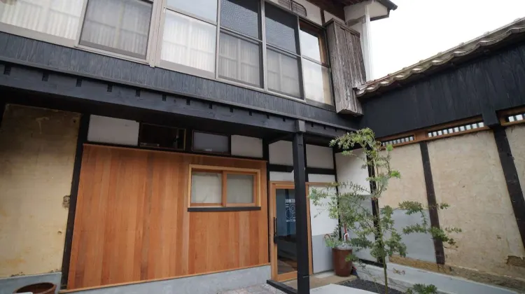 WATOWA (ワトワ) キッチン＆ドミトリー 外観