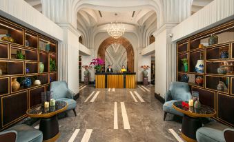 May de Ville Luxury Hotel & Spa