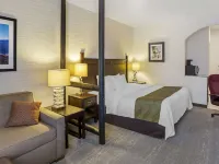Quality Suites Moab Near Arches National Park Hotels in Moab