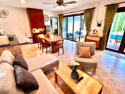 别墅（带独立泳池）