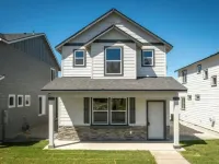 Large Cottage Near Downtown, Beach & Skiing #116 Hotels in Ponderay