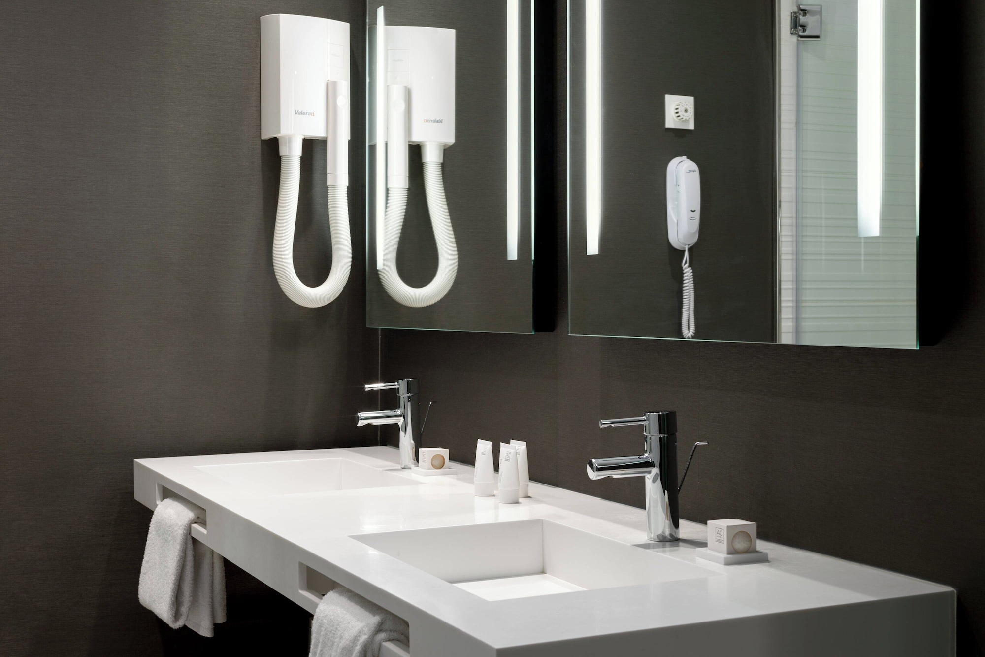 城景经典双床房