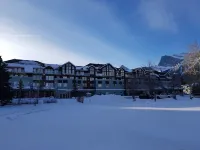 Sunset Resorts Canmore and Spa