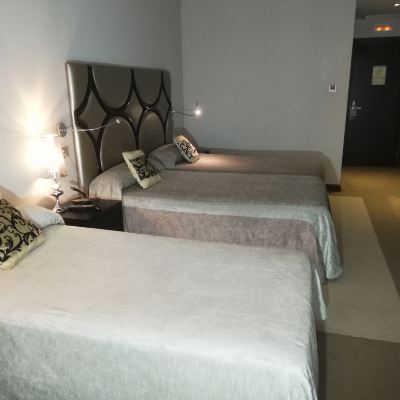 Triple Habitation Hotel Silken Axis Vigo Promo Code