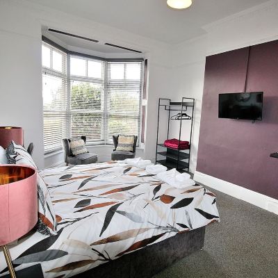 Double Room With Shared Bathroom Hamilton Hotel Promo Code