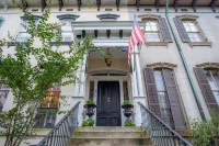 Justine Inn Savannah Hotele w: 