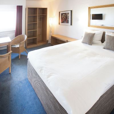 Standard Double Room Elan Hotel Promo Code