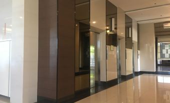 Centrio Tower Studio Unit - Housity