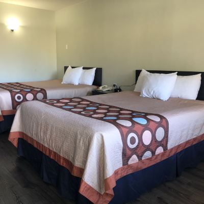 Deluxe Quadruple Room, 2 Queen Beds, Non Smoking Hotel Elevation Promo Code