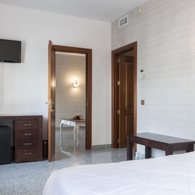 兩卧室小型套房 卡斯蒂略廣場酒店優惠