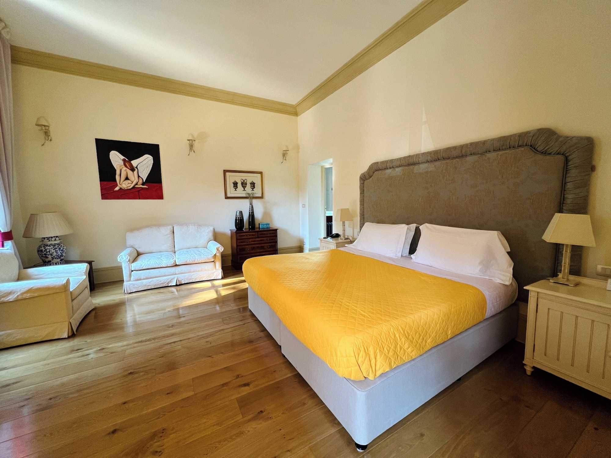 经典套房， 阳台， 山景