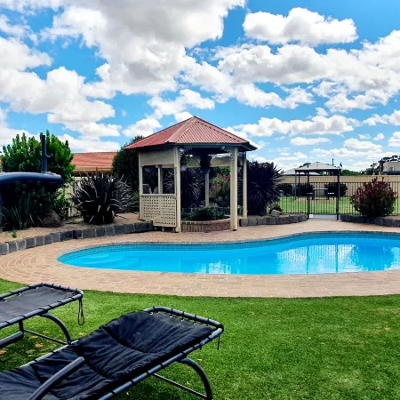 Werribee Park Motor Inn Отели в г. Уэрриби