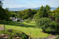 The Culloden Estate and Spa Hotele w: 