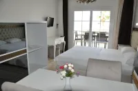 Akbuk Palace Hotel & Residence