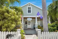 The Grand Guesthouse Hotels in 
