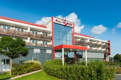 All in Red Thermenhotel Hotel di 