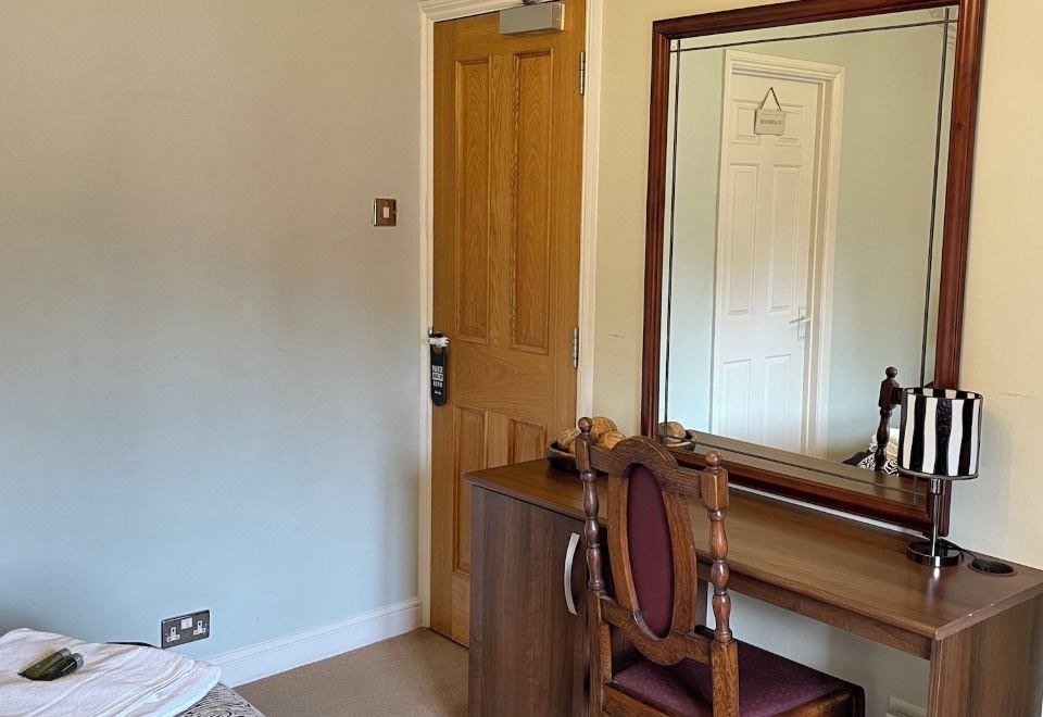 基础双人或双床房