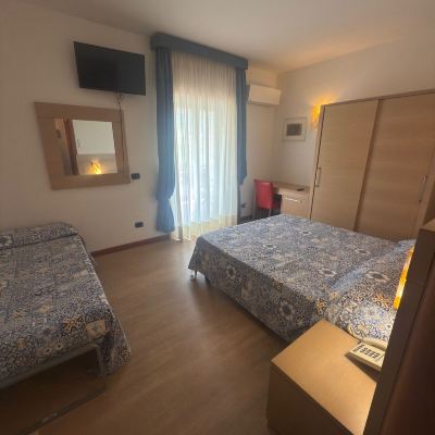 Deluxe Triple Room Hotel Grotte Promo Code