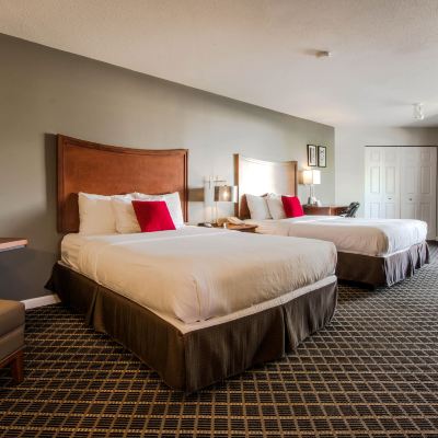 Family Suite, Multiple Beds, Kitchenette, City View Gibsons Garden Hotel Promo Code