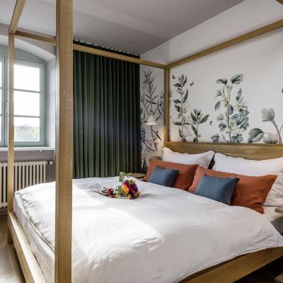 Suite Kloster Hornbach Promo Code