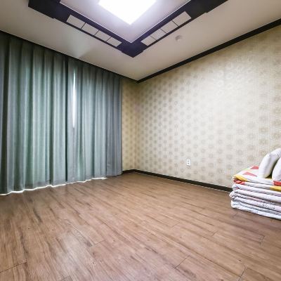 펜션 타입 35평 항구 전망 환상의바다리조트 쿠폰
