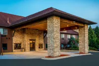 Riverview Inn & Suites, Ascend Hotel Collection Hotels in 